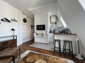 Studio proche Paris - Saint Ouen - 2 PAX